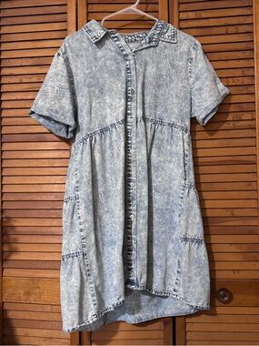 Acid Wash Button-Front Denim Dress - Light Blue